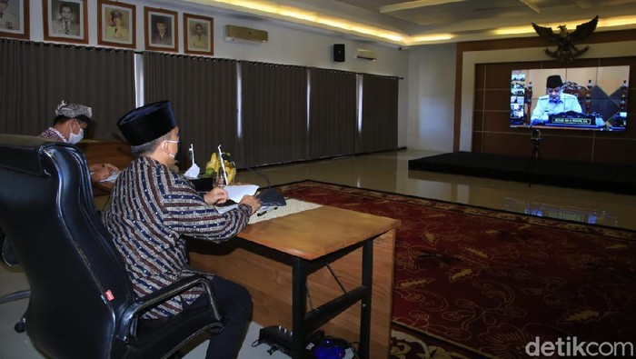 bupati anas