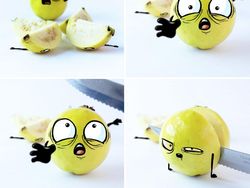 Kreatif! Doodle Buah-buahan yang Dramatis dan Lucu