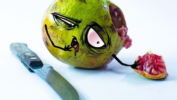 Dan hasilnya pun foto buah seolah hidup dan memberikan cerita. Foto: Instagram/albertoarni