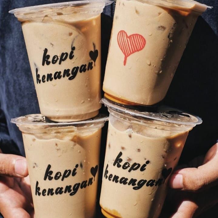 Es kopi susu rasa Indonesia banget