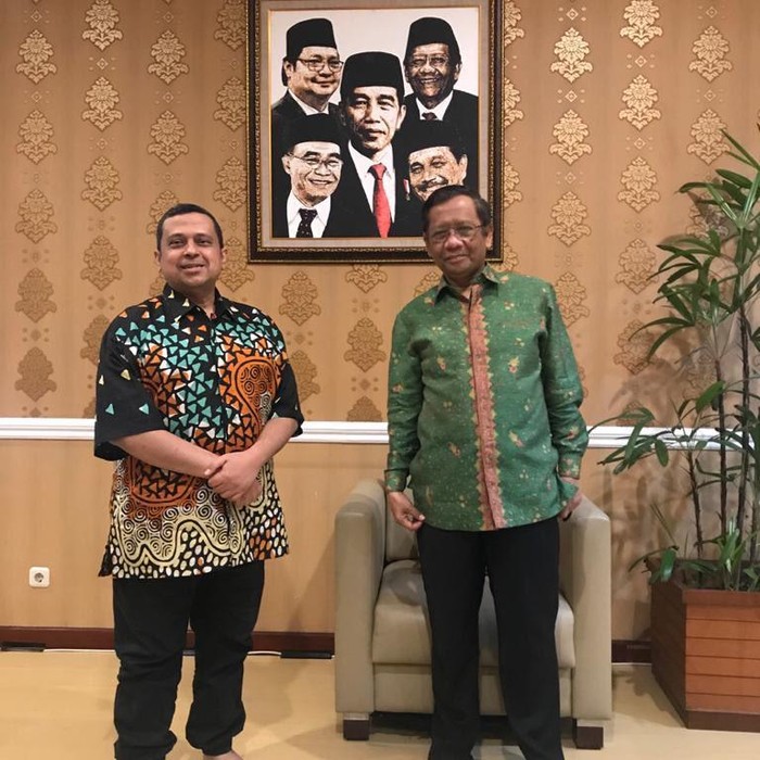 Mahfud Md Diskusi dengan Ustaz Haikal Hassan