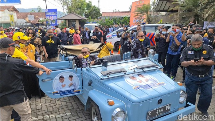 marwan-iyos daftar ke kpu sukabumi