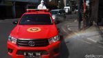 Masjid Raya dan Jalan Protokol Bandung Disemprot Disinfektan