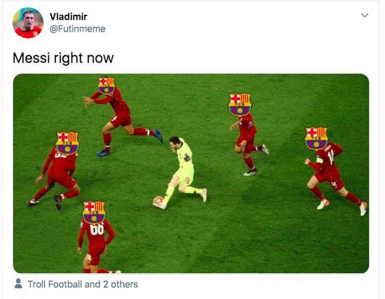 Messi bertahan Messi bertahan