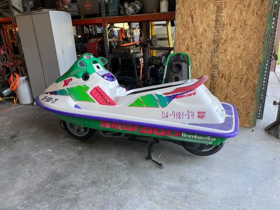 Motor ini menggunakan boydy jetski