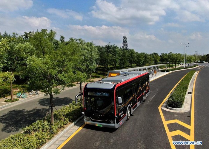 Pakai Jaringan 5G, Bus ‘Robot’ Ini Berjalan Sendiri Tanpa Supir Pakai Jaringan 5G, Bus ‘Robot’ Ini Berjalan Sendiri Tanpa Supir