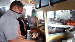 Gurih Nampol! Sop Kaki Sapi Pak Karto yang Legendaris di Jalan Biak