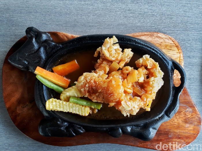 Steak Rp 10 ribu di Yogyakarta Steak Rp 10 ribu di Yogyakarta