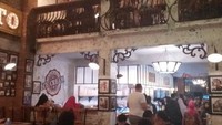 Suasana dan interior khas Tempo Gelato di Taman Siswa.