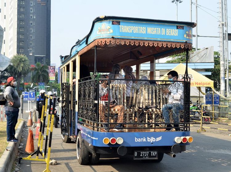 Asyik! Ada Bus Wisata Gratis di Bekasi