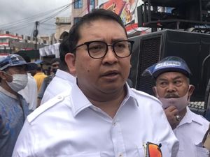 Timeline Fadli Zon Sindir Jokowi soal Banjir Sintang Berujung Ditegur Gerindra