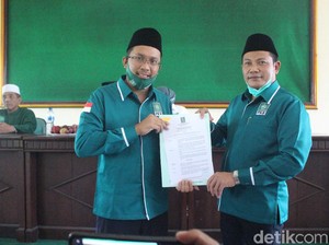 Bupati Sidoarjo Partai Apa? Ini Sepak Terjang Gus Muhdlor di Politik