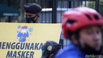Polisi Sosialisasi Protokol Kesehatan di Jalan Sudirman-Thamrin