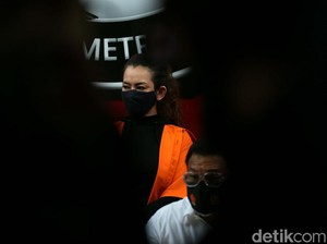Detik-detik Reza Artamevia Diamankan Terkait Narkoba