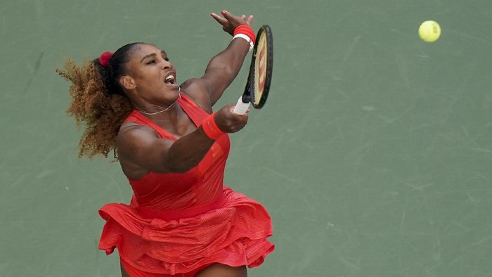 Serena Williams, of the United States, returns a shot to Sloane Stephens, of the United States, during the third round of the US Open tennis championships, Saturday, Sept. 5, 2020, in New York. (AP Photo/Seth Wenig)
