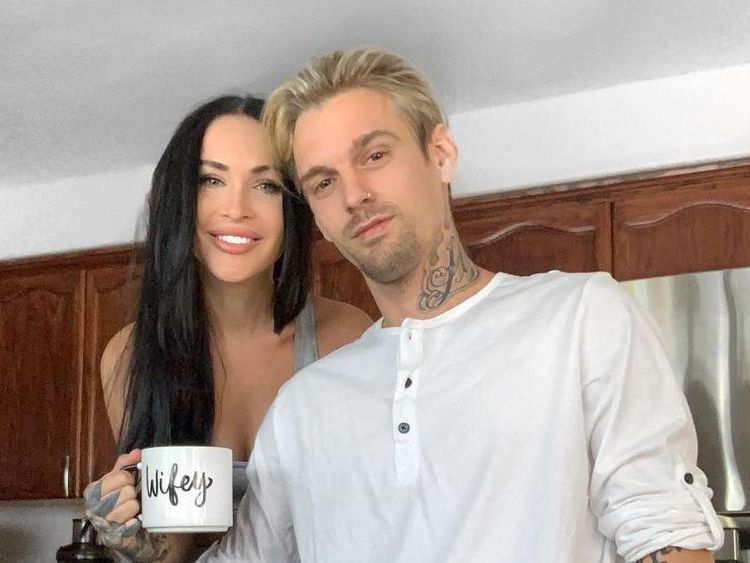Aaron Carter Ternyata Doyan Ngopi dan Makan Fast Food