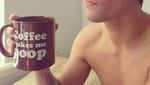 Aaron Carter Ternyata Doyan Ngopi dan Makan Fast Food