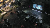 Cinema drive-in dihadirkan untuk memenuhi keinginan masyarakat yang ingin menyaksikan pertunjukan film pada saat pandemi COVID-19.
