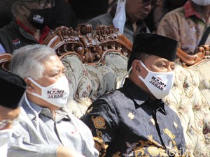 Jabar Hari Ini: Din dan Gatot Hadiri Deklarasi KAMI di Bandung-Cellica Ditegur Mendagri