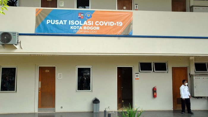 Ratusan tempat tidur disediakan bagi pasien COVID-19 tanpa gejala untuk isolasi mandiri di Kota Bogor. Hal itu dilakukan guna antisipasi merebaknya kasus Corona