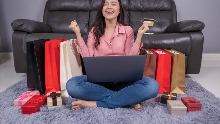 Ibu Ibu Ini Usaha Yang Paling Menjanjikan Untuk Jualan Online