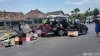 Detik-detik Kecelakaan Maut Di Tuban Yang Tewaskan Enam Orang