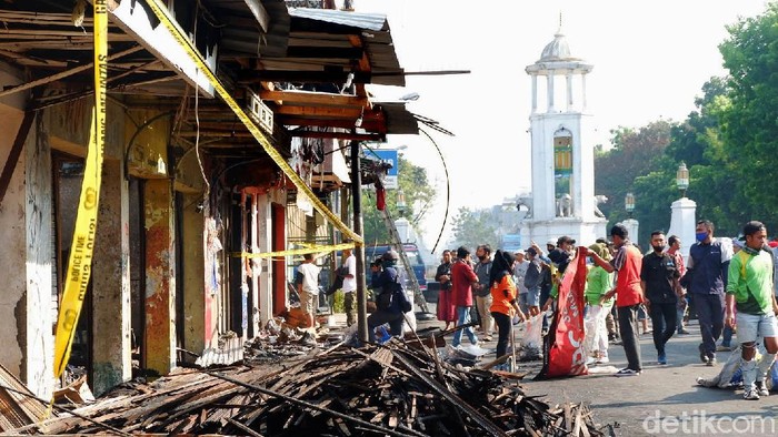 Ruko di Jalan Otista, Tegalega, Kota Bandung, terbakar Minggu (6/9/2020) malam. Begini kondisi terkini ruko pasca kebakaran.