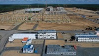 Untuk diketahui produsen mobil listrik ini sudah memiliki pabrik produksi di Fremont, California, Amerika Serikat dan Gigapabrik di Shanghai, China. Saat ini Tesla juga tengah membangun fasilitas produksi di Berlin, Jerman, serta merencakan pabrik kedua di pasar Amerika Serikat, di Austin, Texas.  