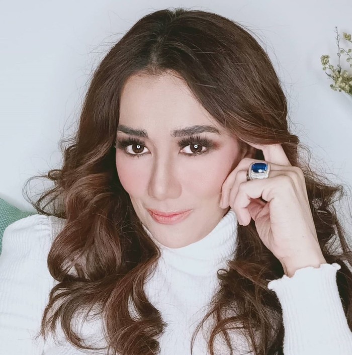 Reza Artamevia Sering Ngumpul dan Makan Seru Bareng Keluarga