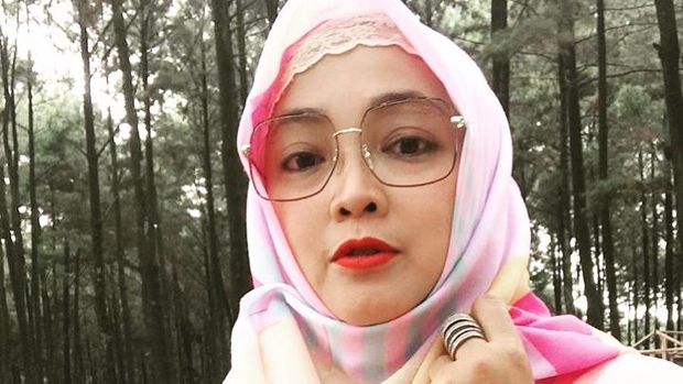 Rina Gunawan