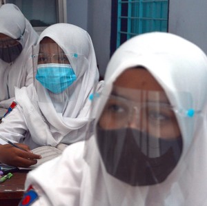 Syarat dan Adab Menuntut Ilmu dalam Islam Syarat dan Adab Menuntut Ilmu dalam Islam