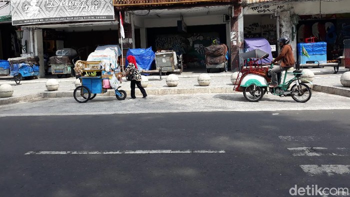Suasana pedestrian Malioboro, Kota Yogyakarta, Senin (7/9/2020).