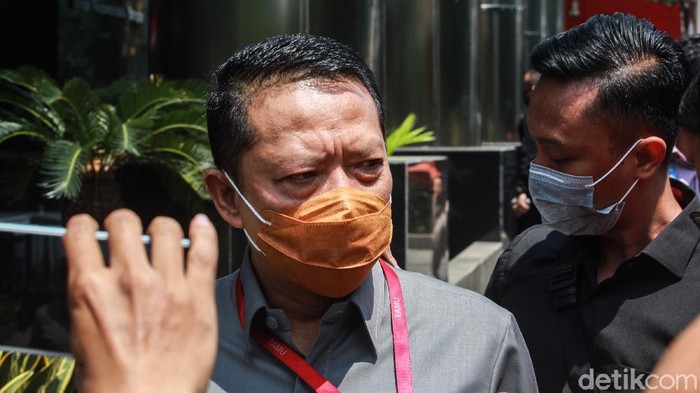 Direktur Penyidikan Tindak Pidana Khusus Kejaksaan Agung, Febrie Adriansyah meninggalkan Gedung Merah Putih KPK,  Jakarta, Senin (7/9/2020). Febrie menyambangi KPK terkait penyidikan kasus jaksa Pinangki Sirna Malasari. Belum diketahui materi pertemuan Febrie dengan pihak KPK.