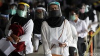 Peserta wajib menggunakan pelindung wajah dan masker sebagai syarat mengikuti tes dengan menerapkan protokol kesehatan mencegah persebaran COVID-19.