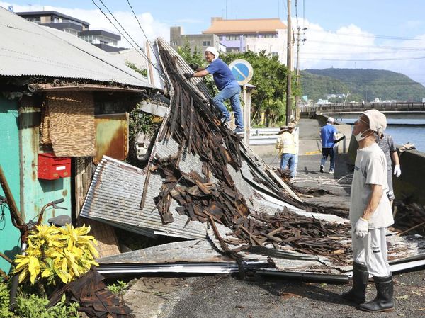 Ganasnya Topan Haishen yang Terjang Jepang