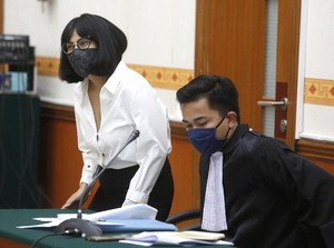 Vanessa Angel Hadapi 2 Saksi Polisi di Sidang Narkoba