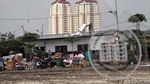 Warga Kampung Akuarium Mulai Bongkar Rumah