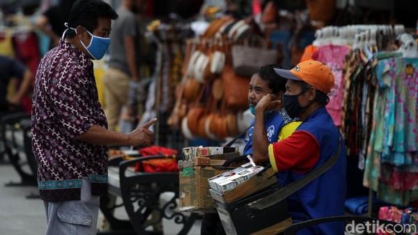 Belum ada penggambaran bagaimana kondisi kawasan Malioboro setelah PKL direlokasi. Pius Erlangga/Detikcom Belum ada penggambaran bagaimana kondisi kawasan Malioboro setelah PKL direlokasi. Pius Erlangga/Detikcom