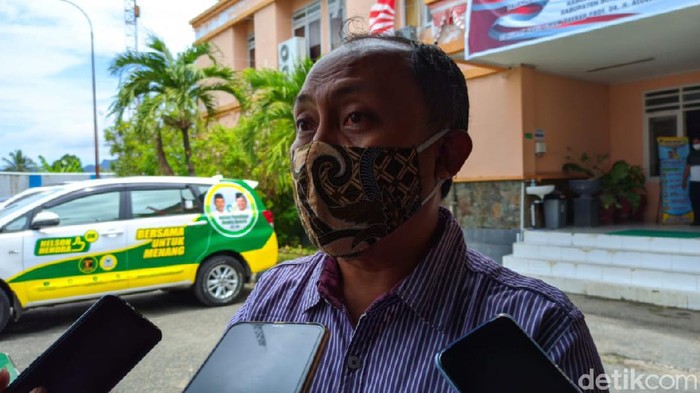 Anggota KPU Provinsi Gorontalo, Sophian Rahmola (Ajis Khalid/detikcom)