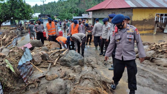 Banjir bandang Bone Bolango Gorontalo (Foto: Istimewa)