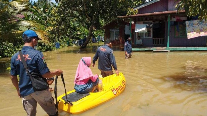 Banjir di Penajam Paser Utara, Kaltim.