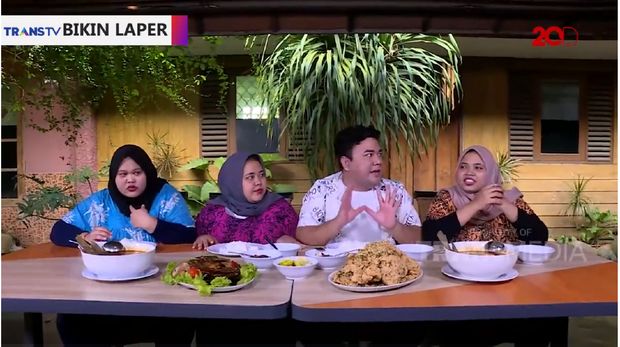 Bikin Laper! Lidah Bergoyang Ngunyah Kepiting Soka Gandum dan Simping