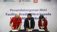 Bank Mandiri menyiapkan fasilitas kredit mikro produktif yang akan disalurkan secara non tunai melalui LinkAja kepada lebih dari 500.000 mitra Telkomsel yang telah mengajukan permohonan pada Aplikasi Digipos. Kepastian pinjaman kemudian dapat diperoleh dalam waktu kurang dari 24 jam dan keseluruhan proses dilakukan secara digital tanpa tatap muka.