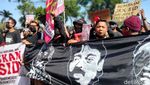 Potret Pendukung Jerinx Demo Tanpa Jaga Jarak