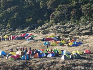 Viral! Pendaki Bugil Diduga di Gunung Gede Pangrango