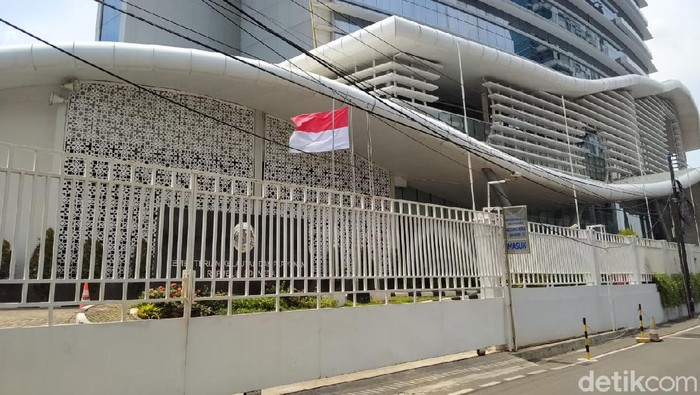 Kantor KKP Ditutup Rapat