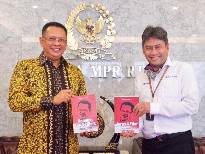Ketua MPR Bambang Soesatyp