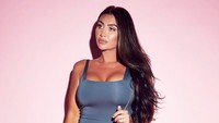 Namun Lauren ternyata merasa dirinya kurang seksi dan memilih untuk melakukan operasi plastik. Dok. Instagram/laurengoodger