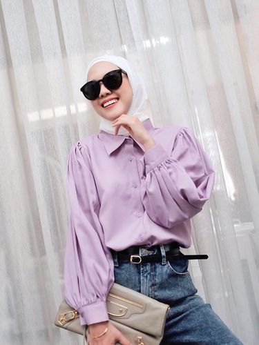 Hasil gambar untuk ootd hijab warna lilac