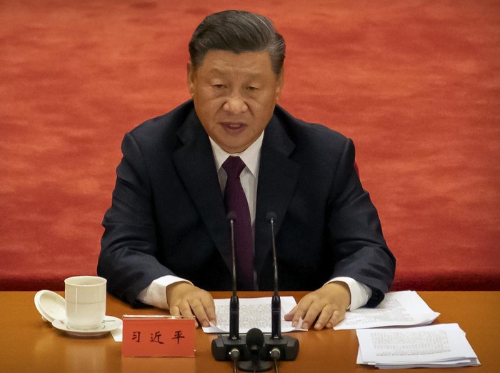 Chinese President Xi Jinping speaks during an event to honor some of those involved in Chinas fight against COVID-19 at the Great Hall of the People in Beijing, Tuesday, Sept. 8, 2020. Chinese leader Xi Jinping is praising Chinas role in battling the global coronavirus pandemic and expressing support for the U.N.s World Health Organization, in a repudiation of U.S. criticism and a bid to rally domestic support for Communist Party leadership. (AP Photo/Mark Schiefelbein)